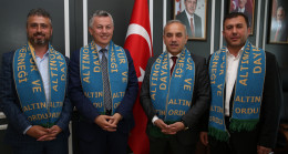 TEKİNTAŞ:”BİRLİKTE ALTINORDU’YUZ”