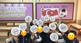 MOR BEYAZLILARDAN EN ANLAMI DAVRANIŞ“YOKSUL ÇOCUKLARA MONT BERE ATKI “