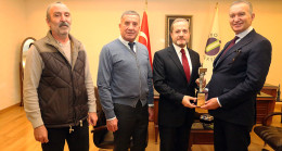 REKTÖRDEN ÇETİNCEVİZ AİLESİNE TEŞEKKÜR