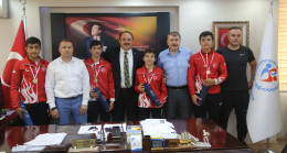 MİNDERDE COŞKU VAR
