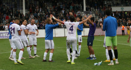 Yeni Orduspor güle oynaya LİDERLİĞİ ERİK DALI İLE KUTLADI