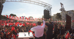 ŞAHİN’DEN GÖVDE GÖSTERİSİ