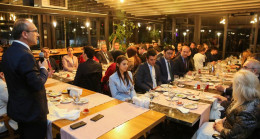 VALİ YAVUZ MESAİ ARKADAŞLARI İLE İFTARDA BULUŞTU