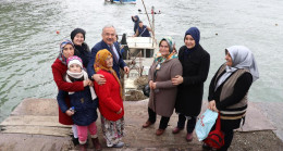 BAŞKAN GÜLERDEN KADIN BALIKÇILARA MÜJDE