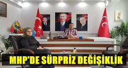 MHPLİ İLÇEYE KADIN BAŞKAN