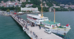 DENİZ TURİZMİNE RENK GELDİ