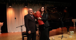 ORDU’DAN BİR ANJELİKA AKBAR GEÇTİ