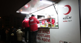 KIZILAY AFET BÖLGELERİNDE BESLENME HİZMETLERİNİ SÜRDÜRÜYOR