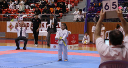 KARATE STİL ŞAMPİYONASI BAŞLADI