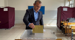 Vali Sonel, Oyunu Kullandı