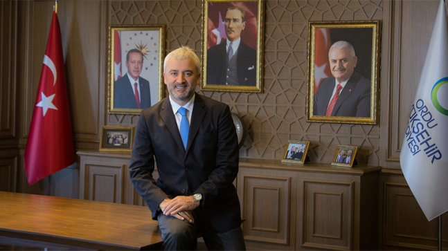 BAŞKAN YILMAZ’IN ZİRVE İNADI”