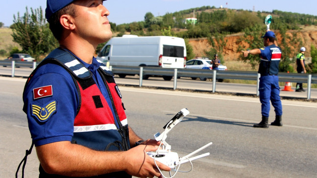 JANDARMA “DRONE” İLE DENETİMDE