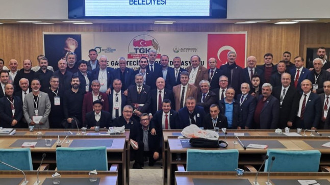 GAZETECİLERİ UĞURLADIK   