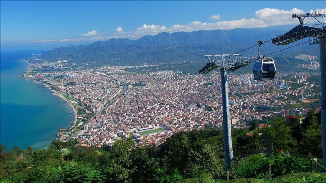 İSTANBUL’DAN GÖÇ ALIYORUZ