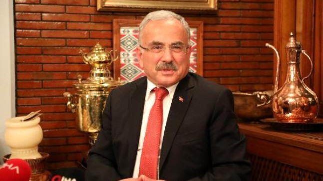 GÜLER, ORDUSPOR’U YENİDEN ESKİ BAŞARILI GÜNLERİNE KAVUŞTURACAKLARINI SÖYLEDİ “YÖNETEN DEĞİL YÖNLENDİREN OLACAĞIM”