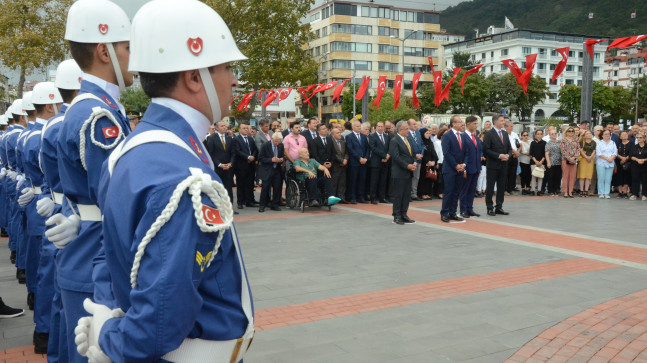 GAZİLER GÜNÜ TÖRENLE KUTLANDI