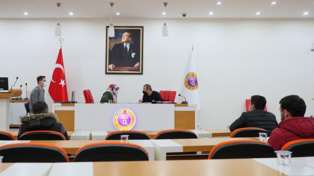 Vali Sonel’in Konukları Farklıydı!