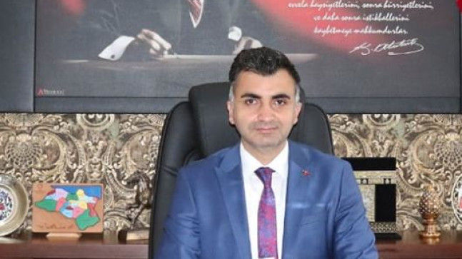 Müdür Vargeloğlu’ndan Sınava Giren Öğrencilere Moral