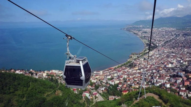 Teleferik Seyahatine Ara Veriliyor