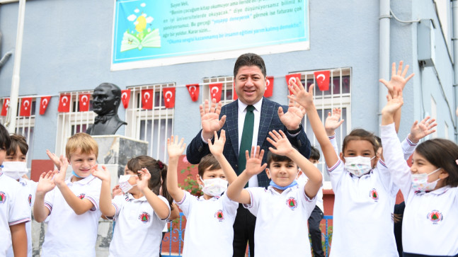 ÖĞRENCİLERE MEKTUPLU NASİHATTA BULUNAN BAŞKAN TÖREN:  Hayat Altınordu’da Siz Yavrularmızla Daha Güzel