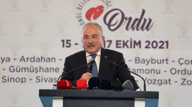 BAŞKAN GÜLER: “ORDU BİR DÖNÜŞÜM YAŞIYOR” “MAZERET, BAHANE VE ŞİKÂYET KELİMELERİNİ HAYATIMIZDAN ÇIKARDIK”