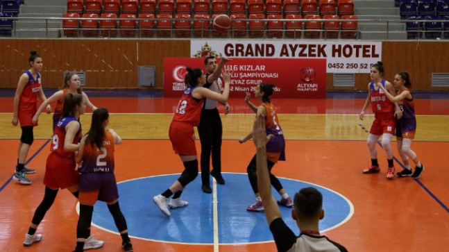 ORDU’DA  BASKETBOL U16 KIZLAR BÖLGE ŞAMPİYONASI BAŞLADI