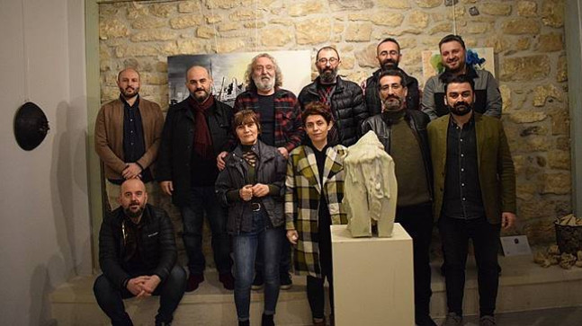 13 Üniversite 30 Sanatçı “onüçotuz”