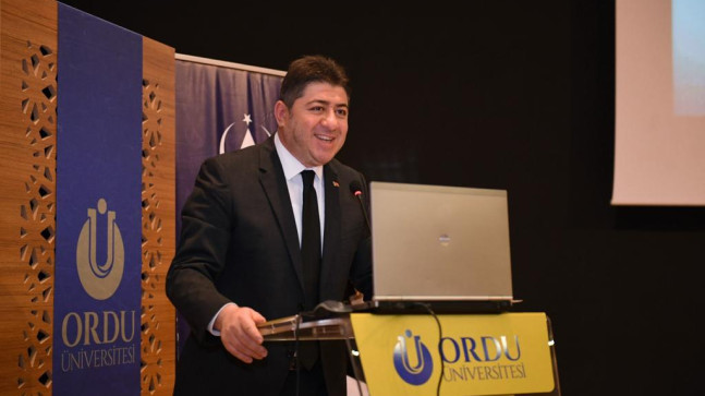 “TÜRKÇEMİZ, GELECEĞE DOĞRU YÜRÜYÜŞÜMÜZÜN TEMİNATIDIR”