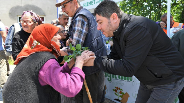 BAŞKAN TÖREN, “HER ALANDA ÜRETİM DİYORUZ VE ÜRETEN TÜM KESİMLERİN YANINDA OLMAYA DEVAM EDİYORUZ”