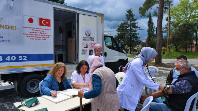 MOBİL SAĞLIK TARAMA ARACI 7’DEN 70’E ALTINORDULU’LARIN HİZMETİNDE