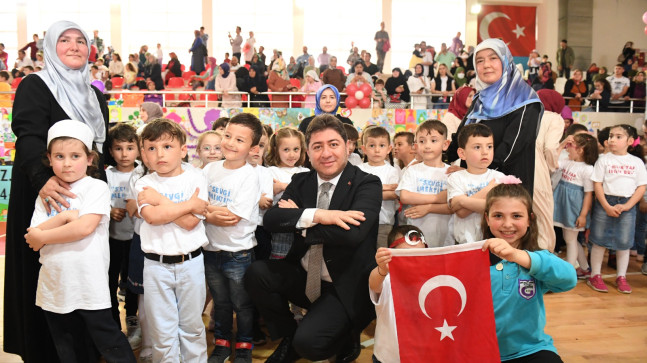BAŞKAN TÖREN “GELECEĞİ MİLLETİMİZİN UMUDU OLAN ÇOCUKLARIMIZ İNŞA EDECEK”