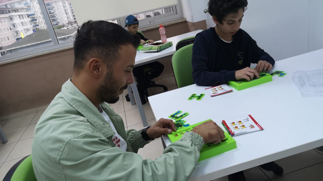 ORDU GENÇLİK MERKEZİ KURSLARI FAALİYETLERİNE DEVAM EDİYOR