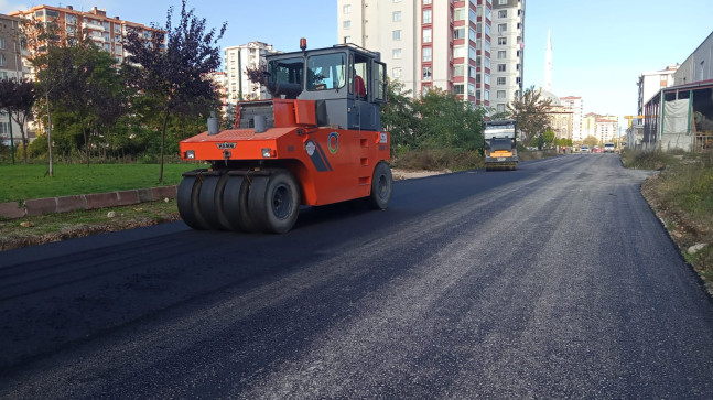 FATSA’NIN SOKAK VE CADDELERİ ASFALT İLE BULUŞUYOR