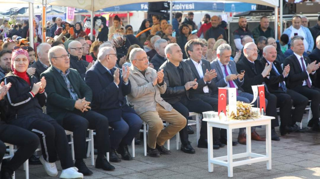 FATSA HAMSİ FESTİVALİNDE 10 TON HAMSİ TÜKETİLDİ