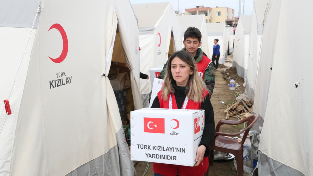 KIZILAY HİJYEN MALZEMESİ DAĞITIMLARINA AĞIRLIK VERİYOR