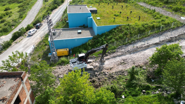 “2 AYDA 6 KM YENİ YOL AÇMA ÇALIŞMASI”