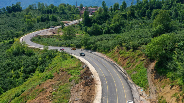 ORDU’DA 1800 KM YOL ASFALT VE BETONLA BULUŞTU