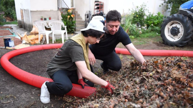 Başkan Tören Fındığı Patoza Verdi!