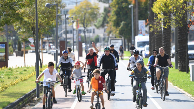 “PEDALLAR ÇEVRE VE DOĞA İÇİN ÇEVRİLDİ”