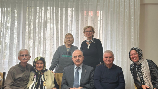Vali Erol, Cumhuriyet Çınarlarını Ziyaret Etti