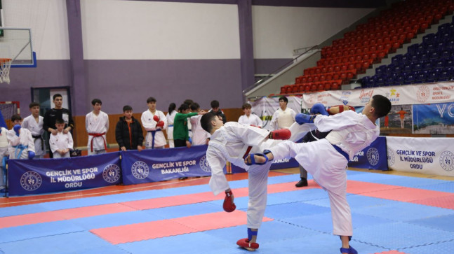 ORDU’DA OKUL SPORLARI KARATE MÜSABAKALARI TAMAMLANDI