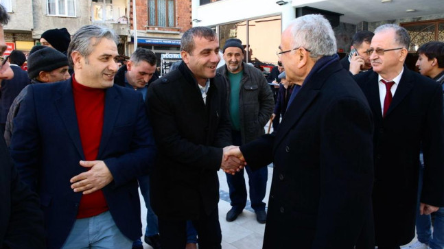 BAŞKAN HİLMİ GÜLER’E KABATAŞ’TA SEVGİ SELİ