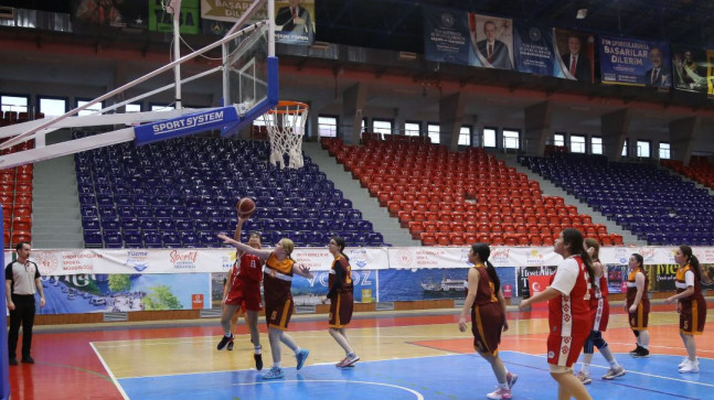 BASKETBOL BÖLGE ŞAMPİYONASI BAŞLADI