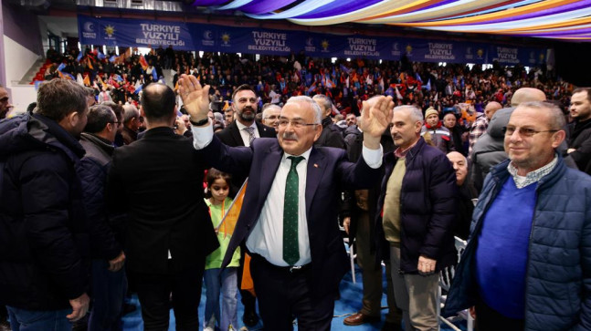 AK PARTİ’DEN GÖVDE GÖSTERİSİ