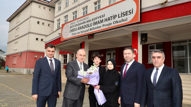 Vali EROL’dan İmam Hatip Lisesi’ne Ziyaret