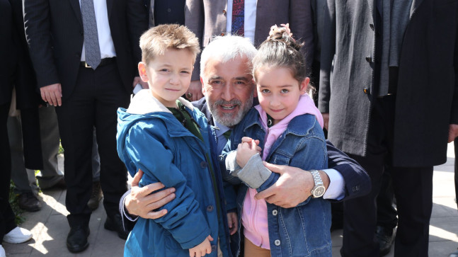 ENVER YILMAZ HIZ KESMİYOR
