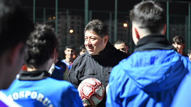 BAŞKAN AŞKIN TÖREN’LE SPORDA DA ALTIN YILLAR