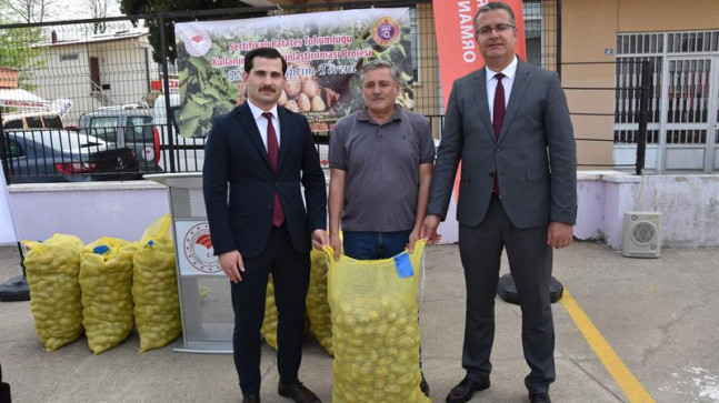 “Sertifikalı Patates Tohumu Dağıtıldı”