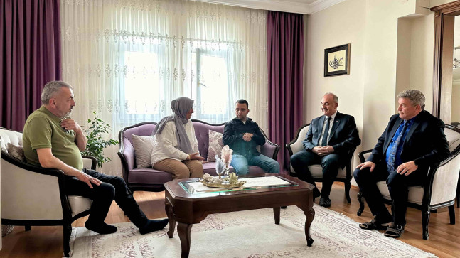 Vali Erol, Hane Ziyaretlerine Devam Ediyor
