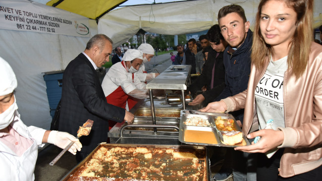 TEKİNTAŞ:” GÜN PAYLAŞMA GÜNÜ”